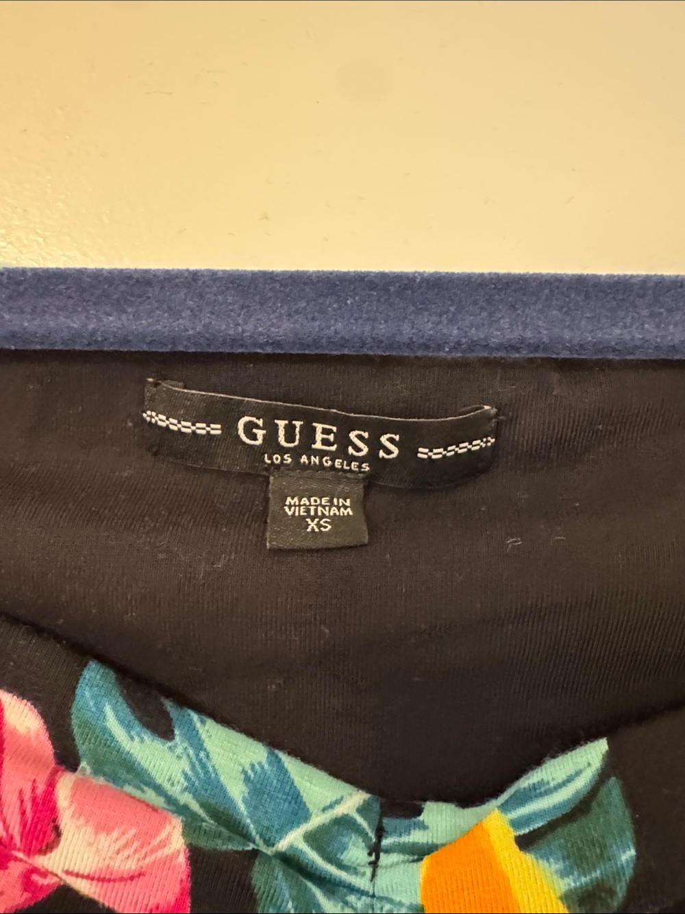 Dress Subcategory Classification - Picture 2 of 9